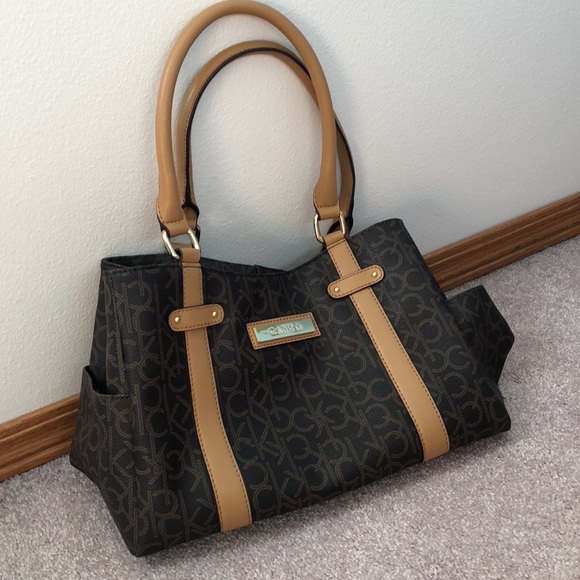 Calvin Klein Handbags - Calvin Klein Bag